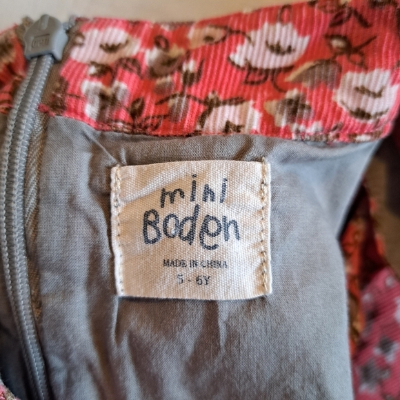 Mini Boden girls size 5-6 years corduroy pinnie - Picture 2 of 4